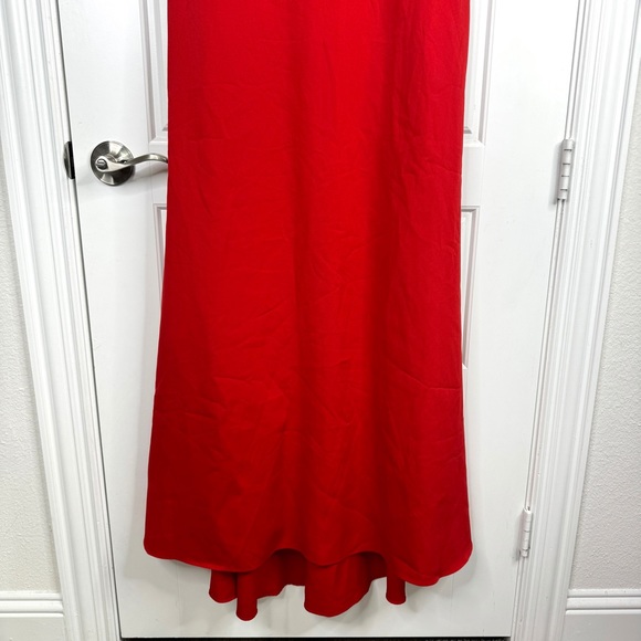 MAC DUGGAL Bow Shoulder V-Neck Gown Red Dress NEW Size 10 - Picture 5 of 14